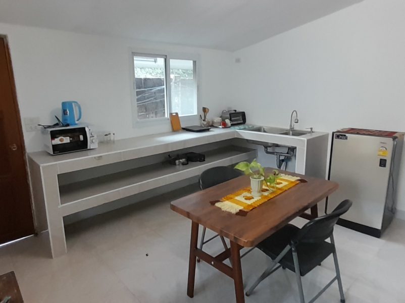 Kitchen area for Baan The Pub Guesthouse in Chiang Mai