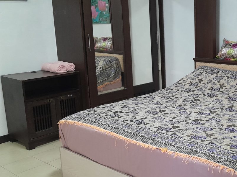 Bedroom at Baan The Pub Guesthouse Chiang Mai